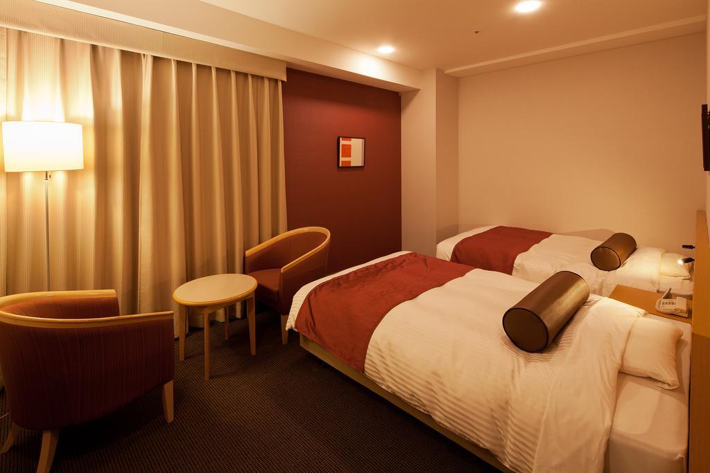 อูเอดะ โตเกียว เรอิ โฮเต็ล Hotel ภายนอก รูปภาพ