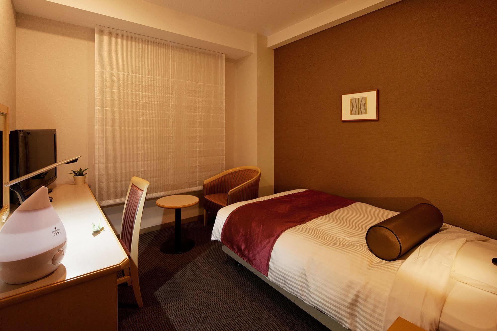 อูเอดะ โตเกียว เรอิ โฮเต็ล Hotel ภายนอก รูปภาพ