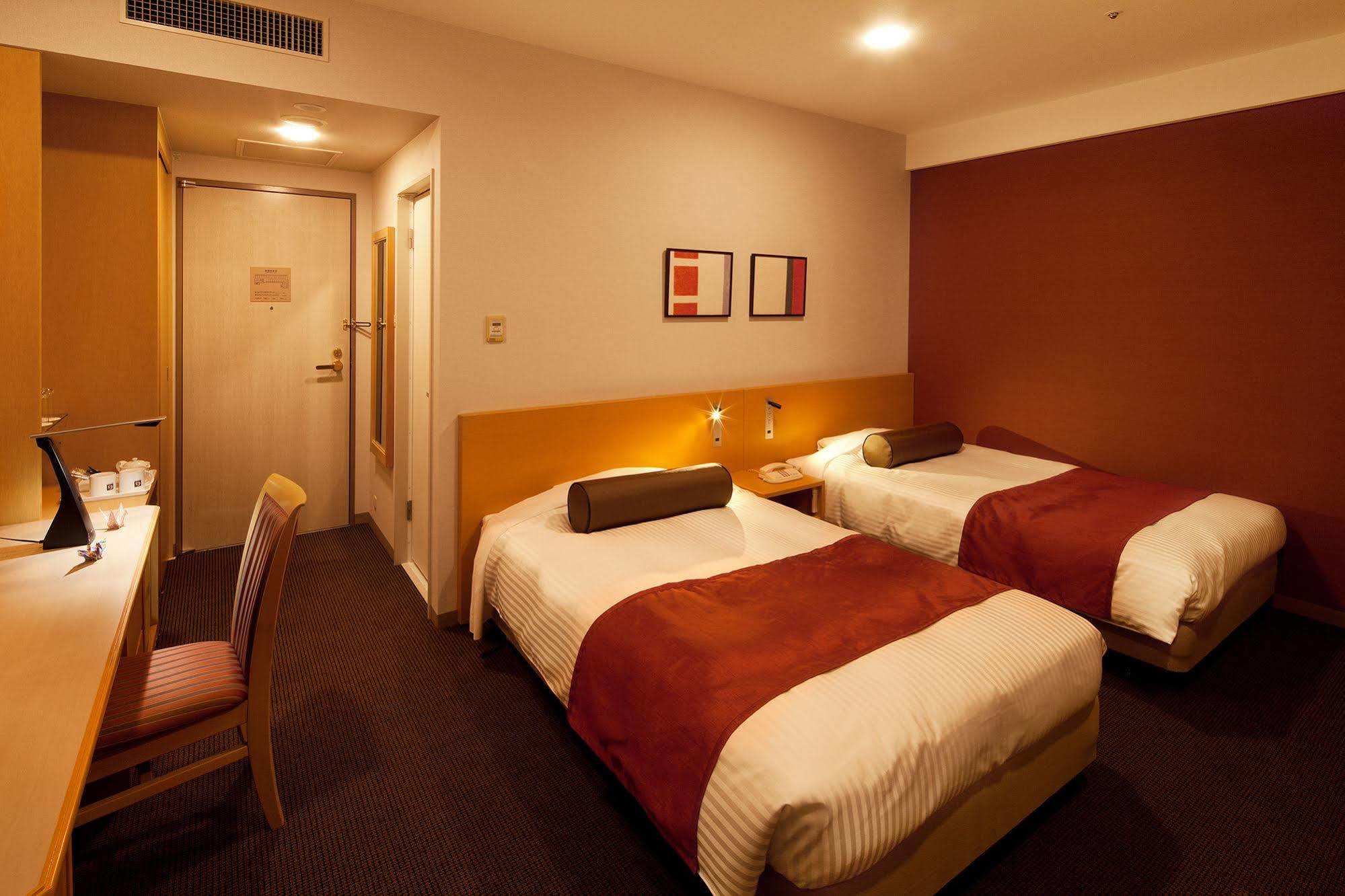 อูเอดะ โตเกียว เรอิ โฮเต็ล Hotel ภายนอก รูปภาพ